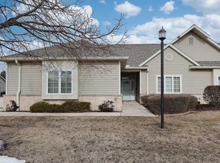 5369 S Butterfield Way, Milwaukee, WI 53221