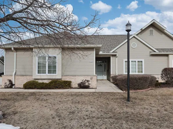 5369 South Butterfield WAY, Greenfield, WI 53221