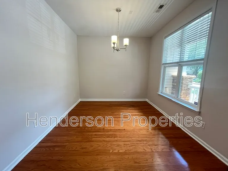 14929 Scothurst Ln — Photo 4
