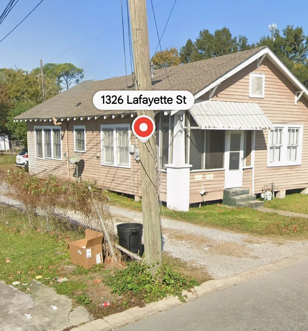 2 bed, $975 — Photo 1