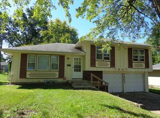 9909 Hardesty Ave, Kansas City, MO 64137