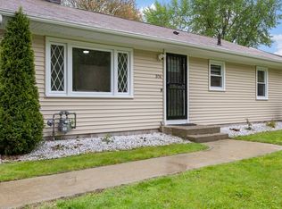 376 Hermitage Dr, Springfield, MA 01129