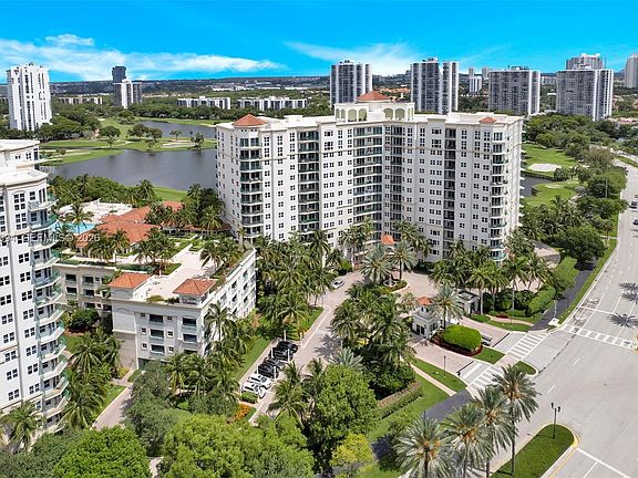 5th image of 20000 Country Club Dr Penthouse 6