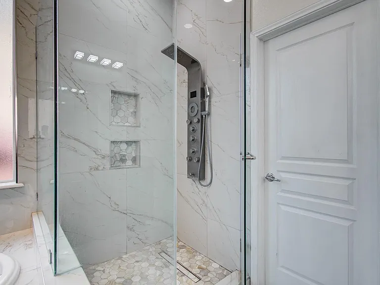 25314 Celtic Terrace Dr — Photo 19