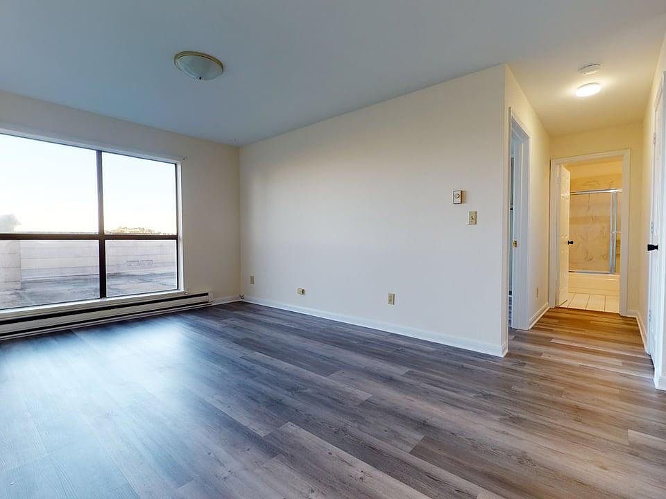1st image of 1799 22nd Ave #102