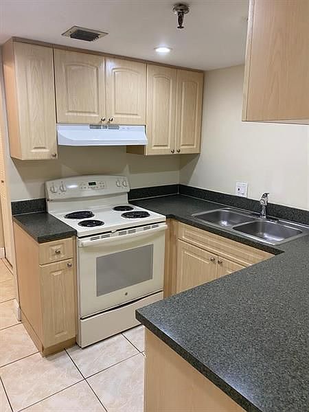 1st image of 10661 SW 108th Ave APT 4C
