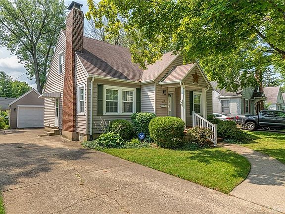 2nd image of 1118 Kemper Ave