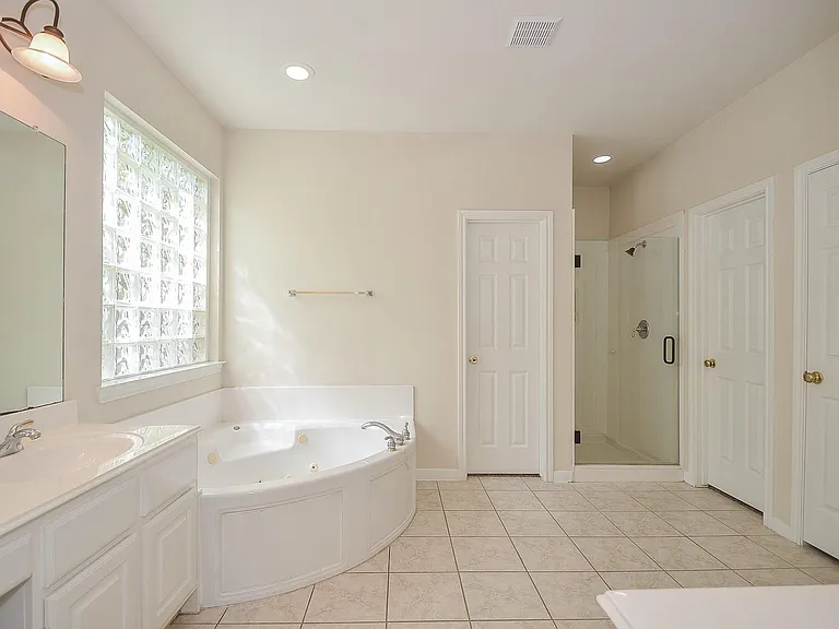 12407 Aliso Bend Ln — Photo 20