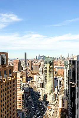 Rented by Compass | media 41