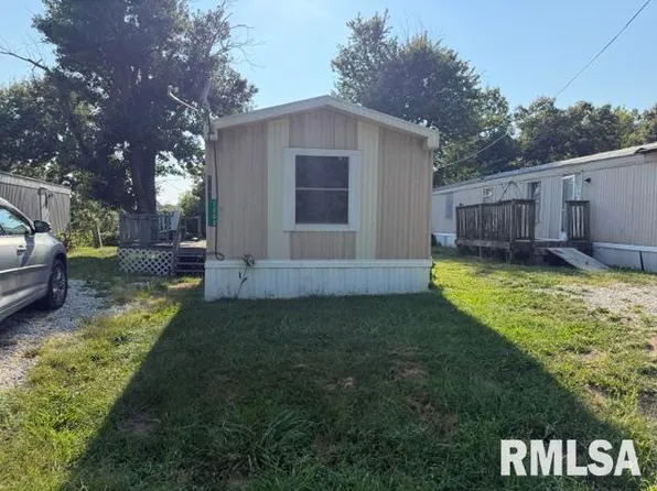 1202 Rim Rd, Quincy, IL 62305