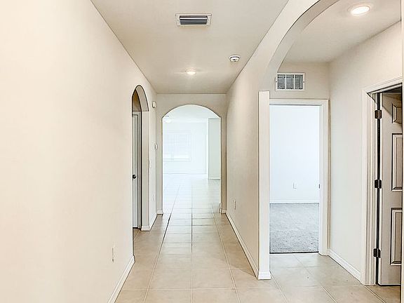 5th image of 4203 Manatee Ln