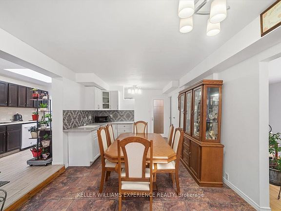 4th image of 755 Happy Vale Dr