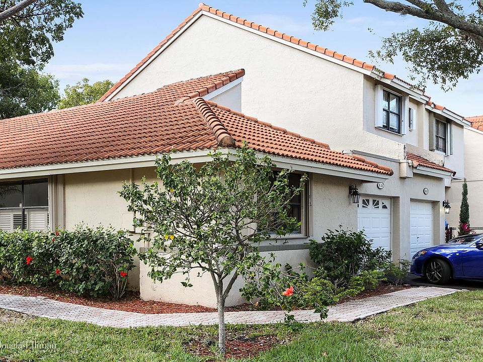 1st image of 21120 Jib Ct APT K11