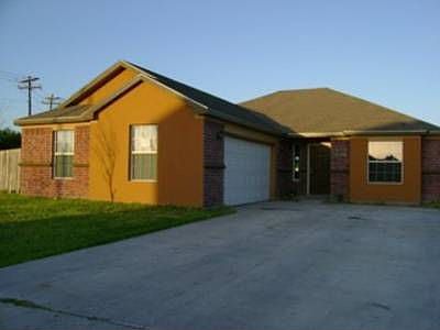 2nd image of 4005 Las Nubes