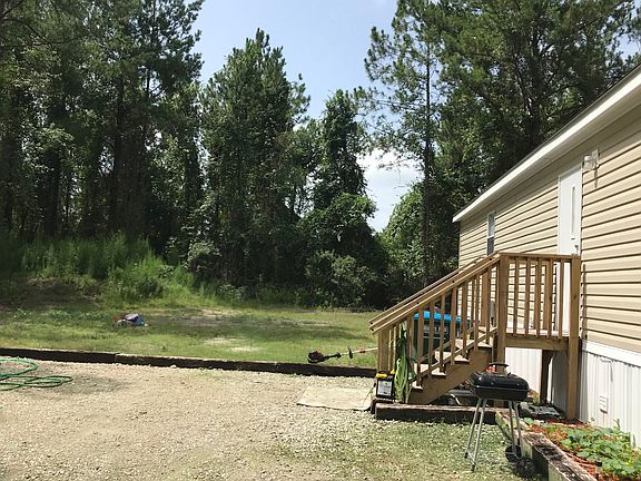 2nd image of 190 NW Alyssa Gln
