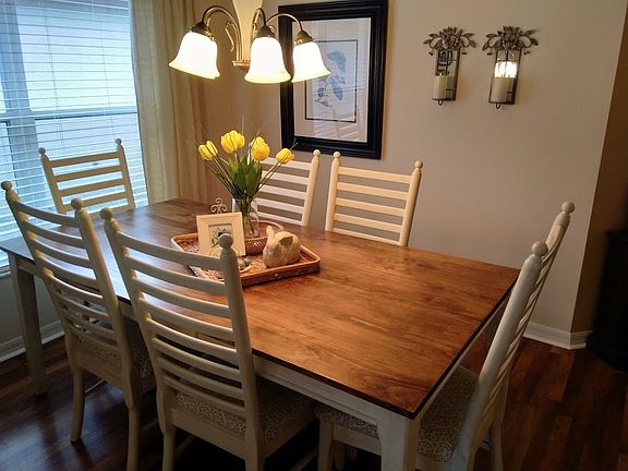 4th image of 3253 Clover Blossom Cir