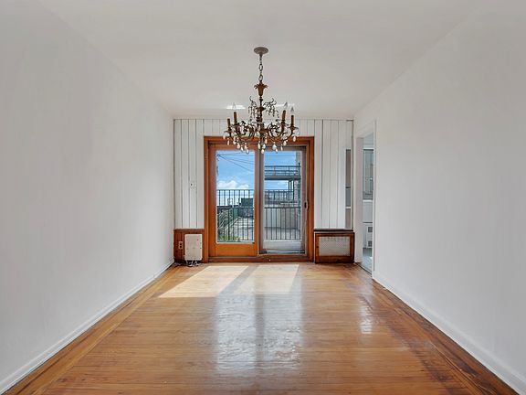 4th image of 4314 Atlantic Ave