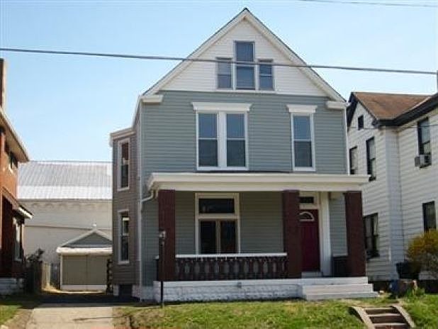 1st image of 121 W 34th St