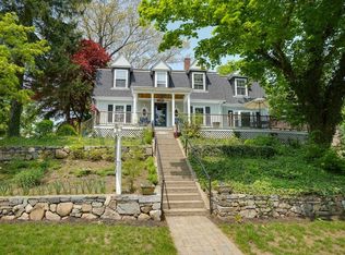 17 Park Rd, Franklin, MA 02038