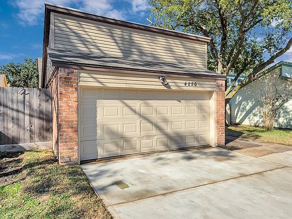 2nd image of 4250 Willow Beach Dr