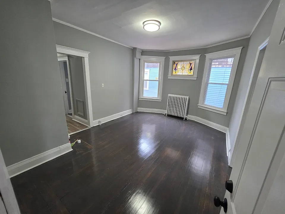 168 Chelsea Ave #7-4
