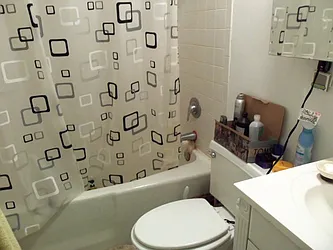 Rented by Picture Realty Inc.