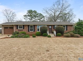 7705 Saxon Dr SW, Huntsville, AL 35802