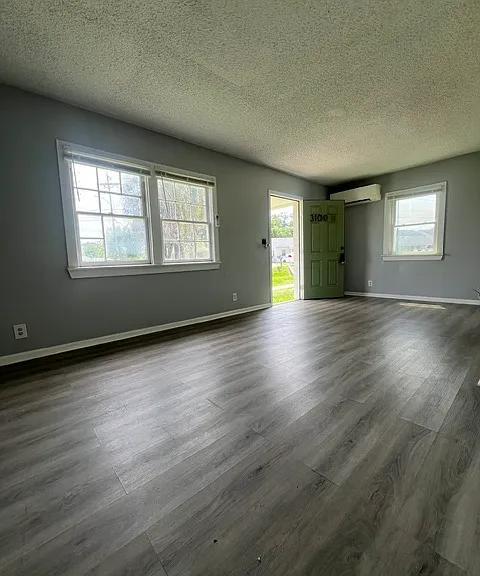 3100 Azalea Dr #B — Photo 3