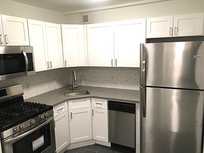 1st image of 5611 94th St APT 3J