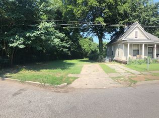 1069 S McLean Blvd, Memphis, TN 38114