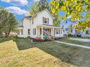 342 E Pells St, Paxton, IL 60957