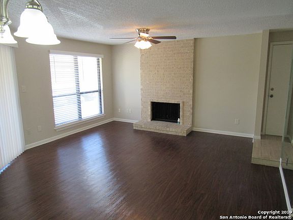 2nd image of 11843 Braesview APT 1904