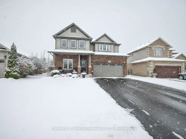 710 Brian St, Fort Erie, ON L2A 6W2