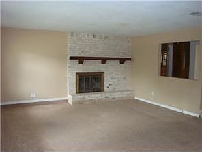 5th image of 3808 Curtis Dr