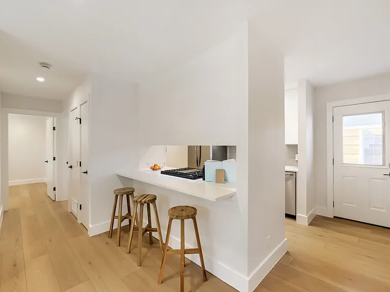 6506 Hickman Ave #A — Photo 9