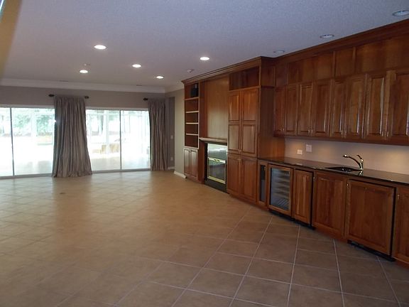 Living room_10132015