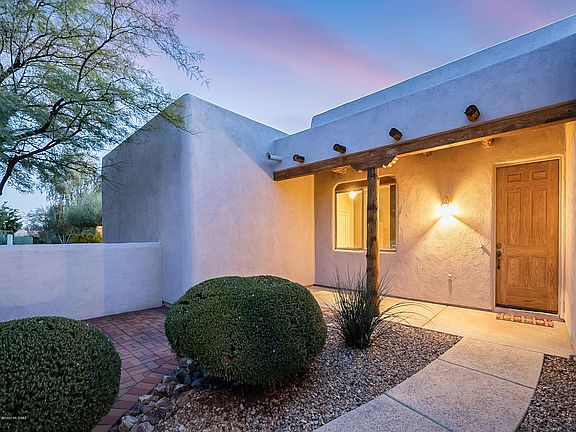 3rd image of 2473 W Dry Canyon Pl
