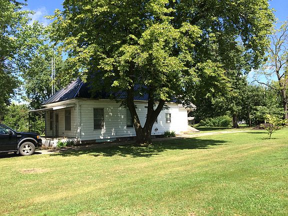 3rd image of 310 Wood Street