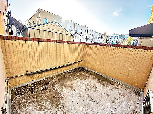 5th image of 6902 Narrows Ave #1T