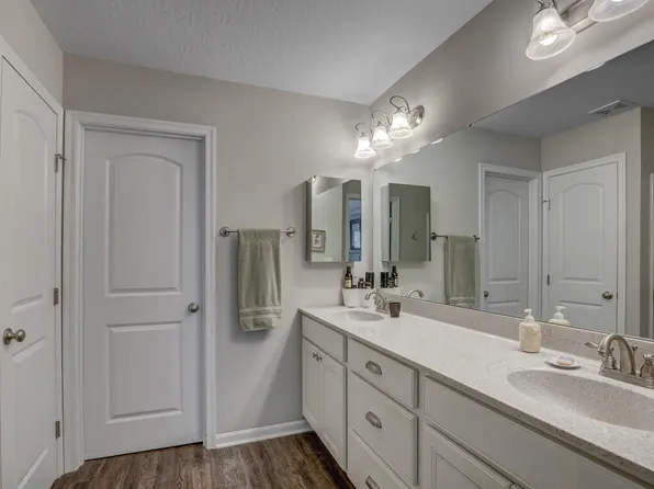 1825 Jesse Ln, Hebron, KY 41048
