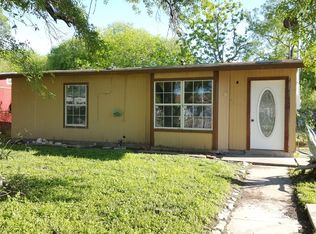 223 Bemis Dr, San Antonio, TX 78237