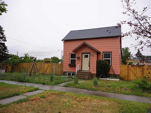 5th image of this home