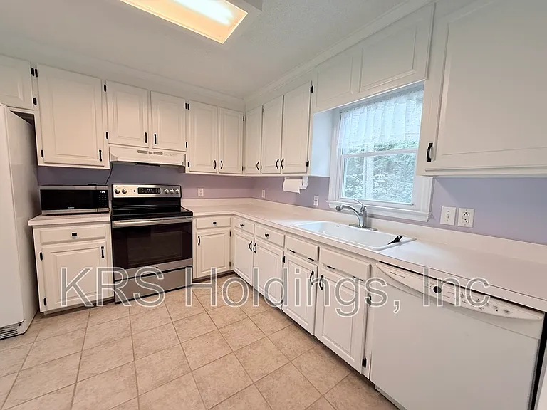 1208 Tobacco Barn Rd — Photo 16