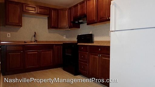 2nd image of 27 Lutie St