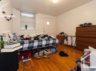 198 Winthrop Rd #1M, Brookline, MA 02445