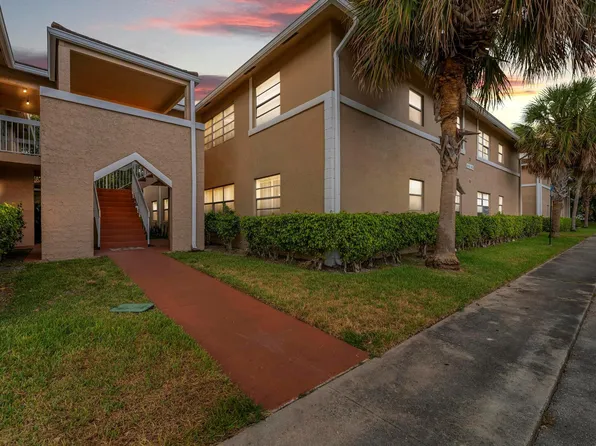 1018 Twin Lakes Drive #21-A, Coral Springs, FL 33071