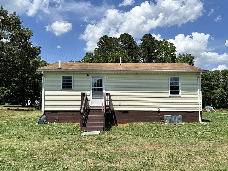 847 Skipwith Rd — Photo 3