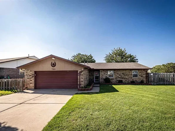 7801 NW Morrocco Dr, Lawton, OK 73505