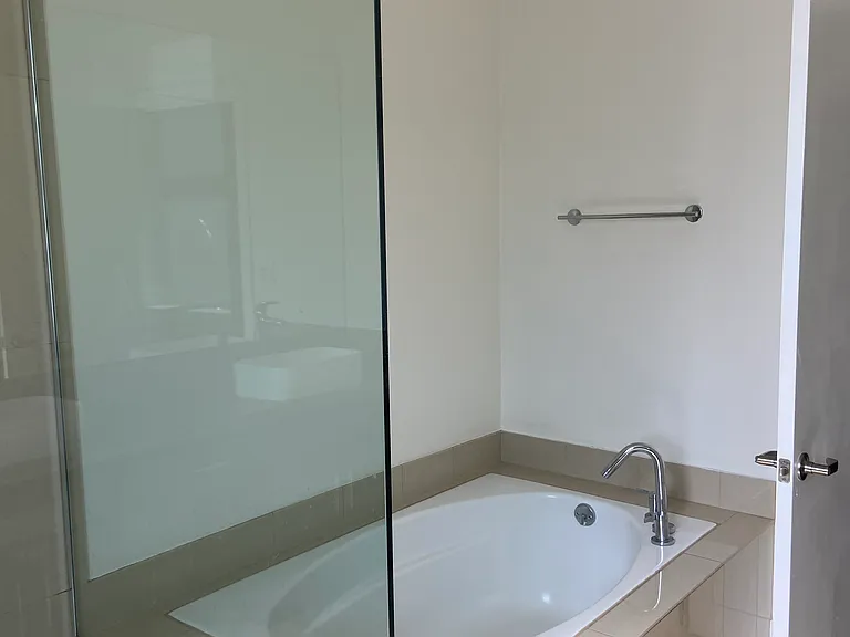 13712 Valleyheart Dr — Photo 15
