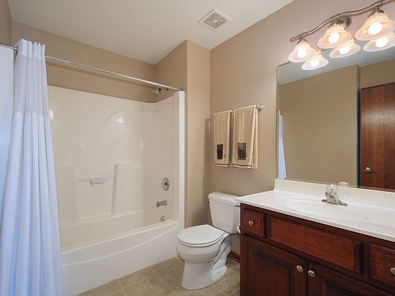 5th image of 22715 S Maddeline Ln
